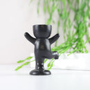 Vaso Decorativo de Cerâmica em forma de figura divertida, perfeito para decorar ambientes com estilo e originalidade.